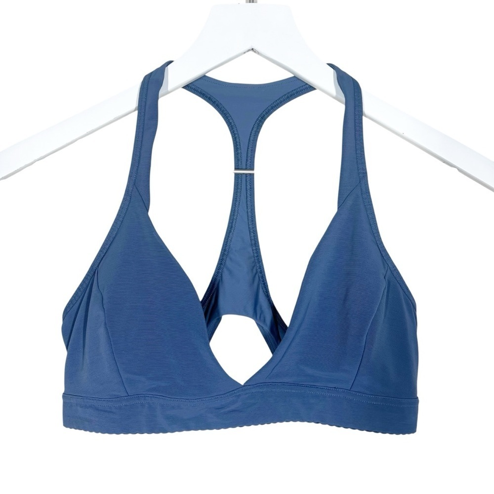 Lululemon All day breeze blue Racerback sports workout bra size 6 lightweight